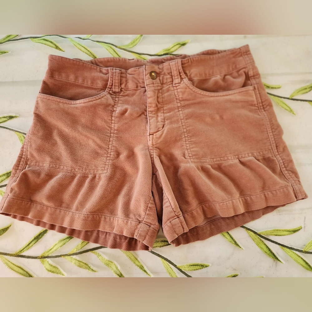 Kuhl Tan Velor Shorts Summer-Ready Style